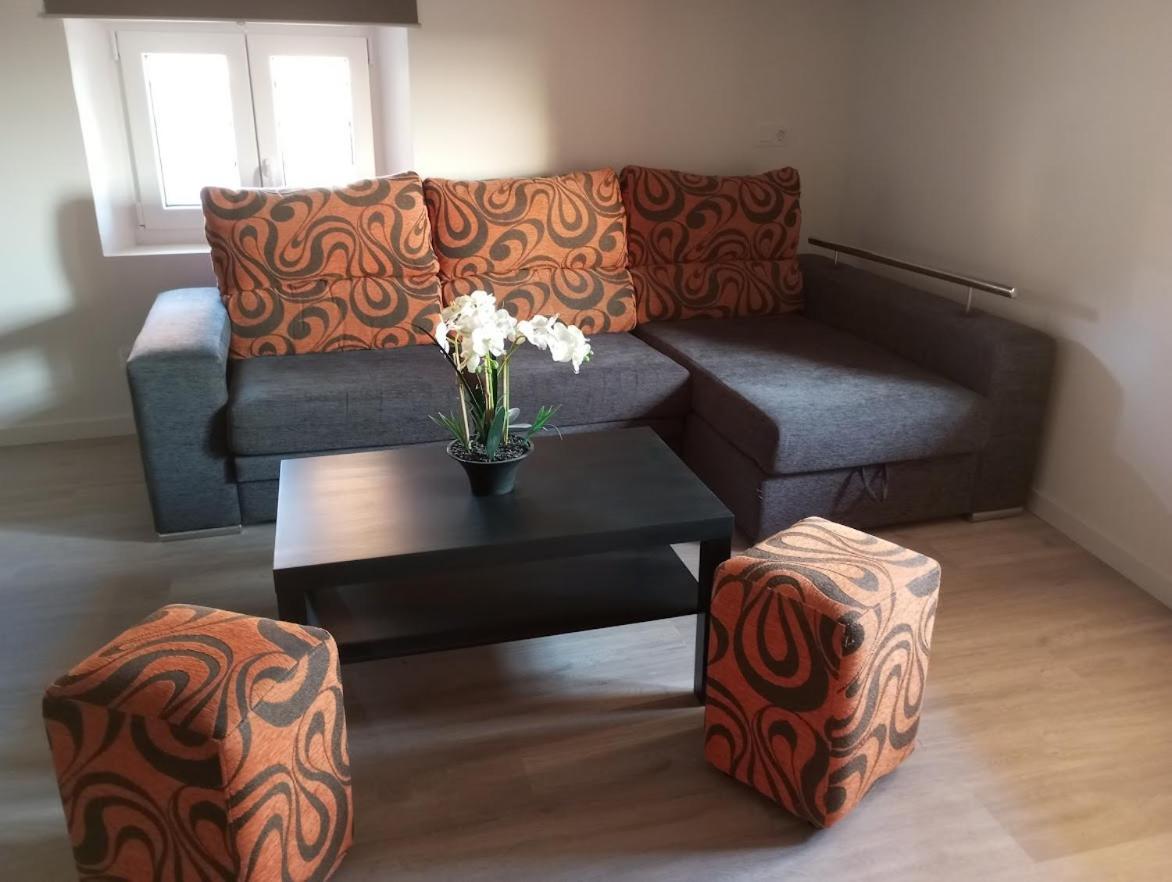 Apartamentos "El Balconico" Arguedas Eksteriør billede