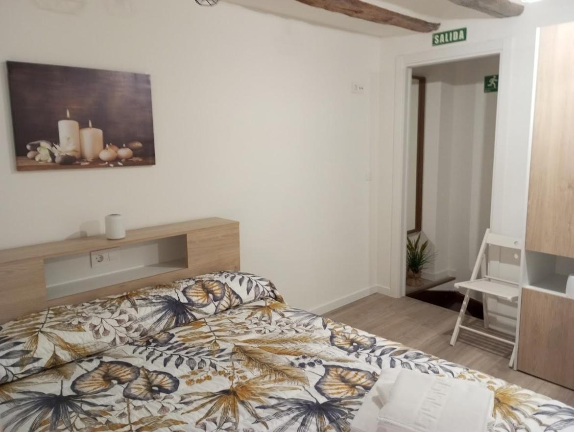 Apartamentos "El Balconico" Arguedas Eksteriør billede